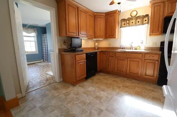 Northbridge, MA 01588,538 Hill St