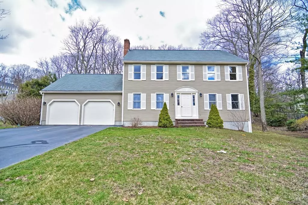 Plainville, MA 02762,4 Water Dr