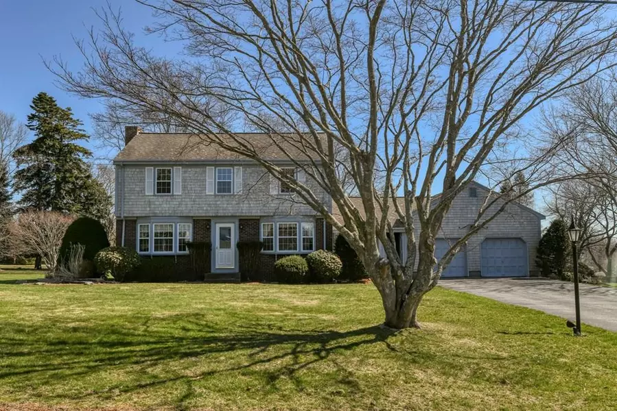 30 Island View Drive, Tiverton, RI 02878