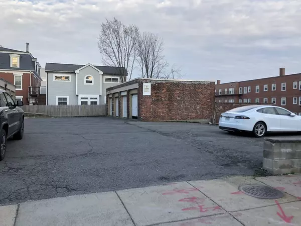 Boston, MA 02127,142 P St