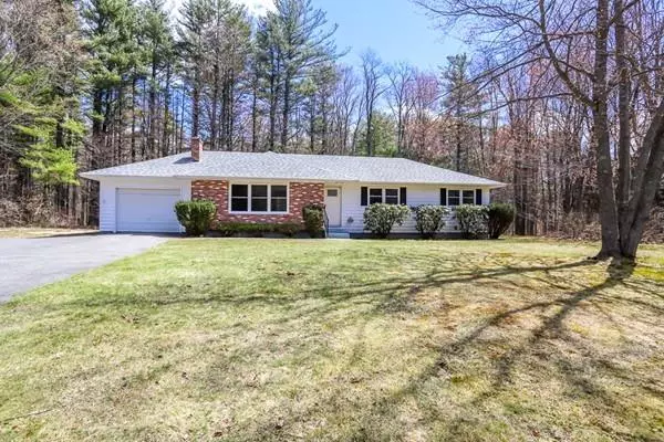 37 Tucker St, Winchendon, MA 01475