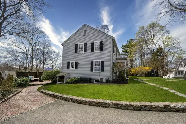 Hingham, MA 02043,11 Ship Street