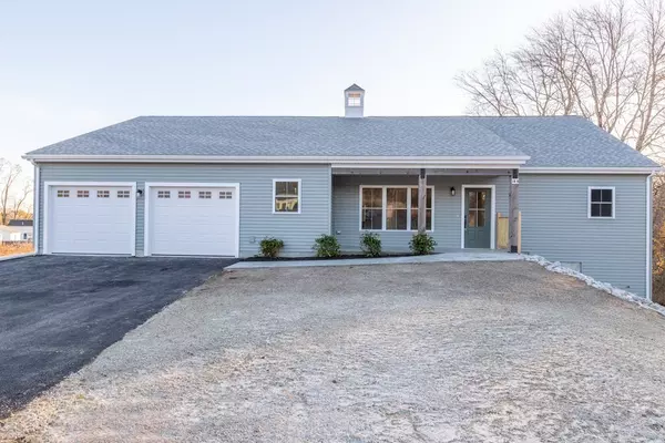 13 R Orchard St, Blackstone, MA 01504