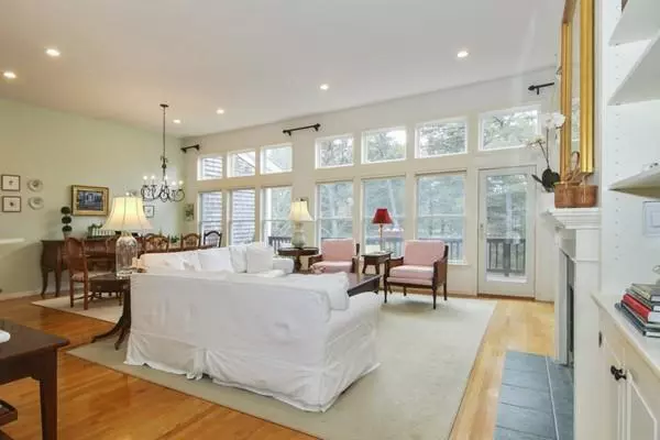 63 Forest Edge, Plymouth, MA 02360