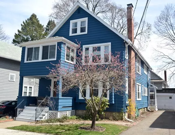 14 Commonwealth Rd. #14, Watertown, MA 02472