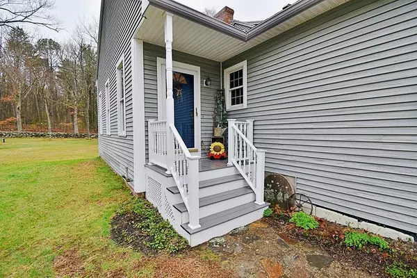 West Brookfield, MA 01585,69 Snow Rd