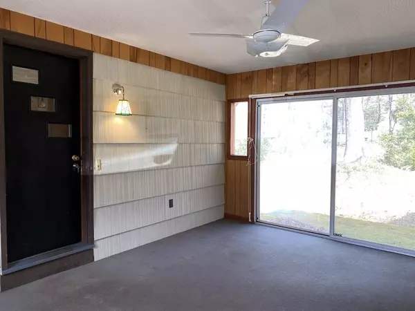 Westfield, MA 01085,35 Grandview Drive