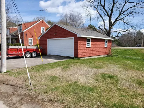 East Bridgewater, MA 02333,120-122 Oregon