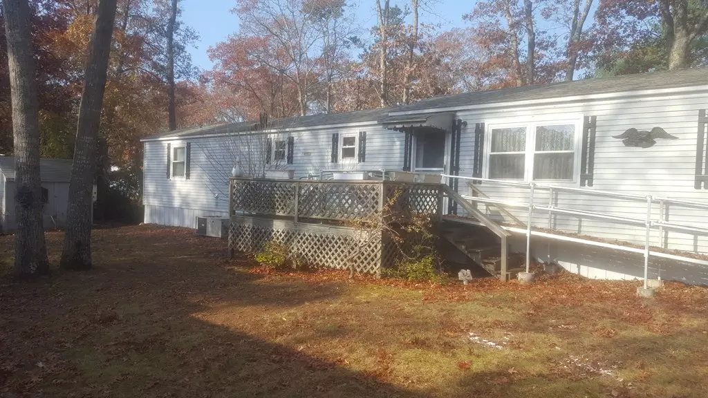 132 Jupiter Circle, Wareham, MA 02576