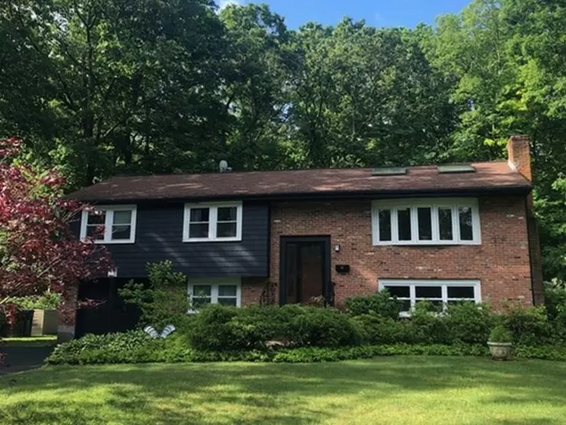 41 Lantern Lane, Sharon, MA 02067