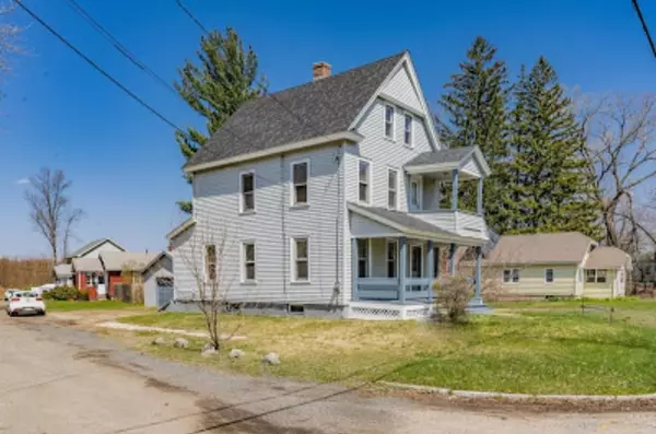 36 Switzer Ave, Springfield, MA 01109