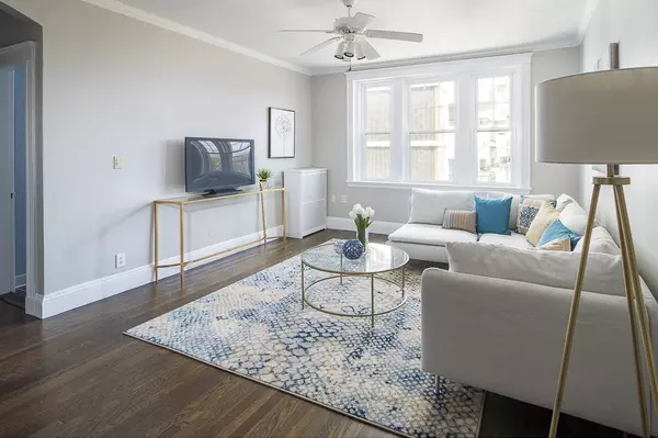 Brookline, MA 02446,52 Babcock St #6