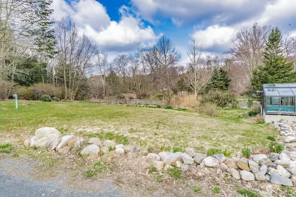 Southampton, MA 01073,55 Gunn Rd