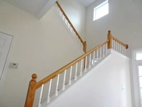 Clinton, MA 01510,667 Devenwood Way #667