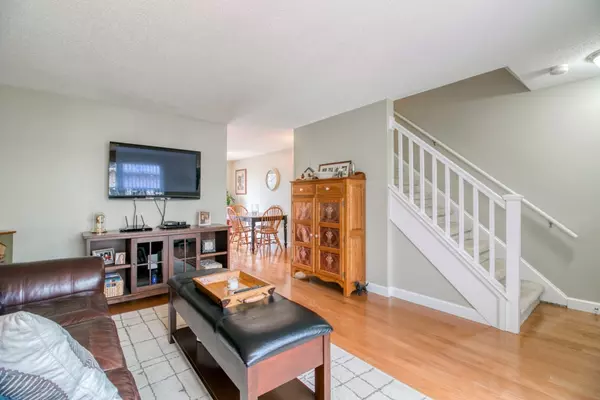 Agawam, MA 01001,102 Corey Colonial #102