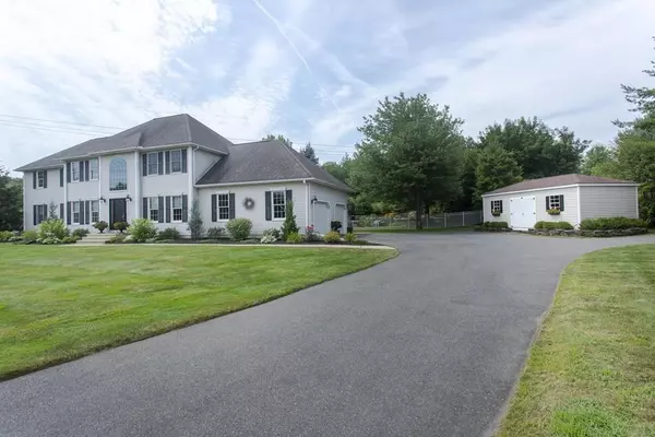 Agawam, MA 01001,4 Hunters Greene Cir