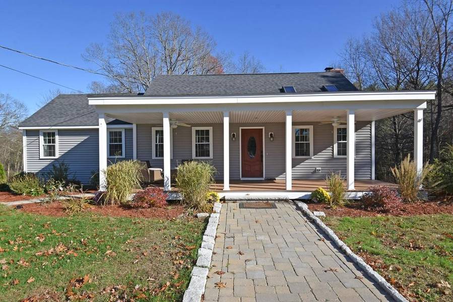 405 E Hill Rd, Oakham, MA 01068