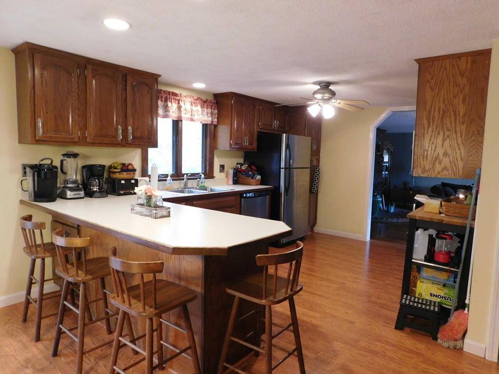 Auburn, MA 01501,387 Rochdale St