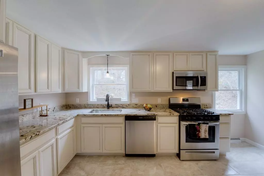 Southbridge, MA 01550,89 Litchfield Ave