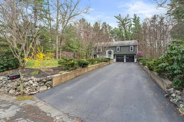 Hanson, MA 02341,117 Lexington