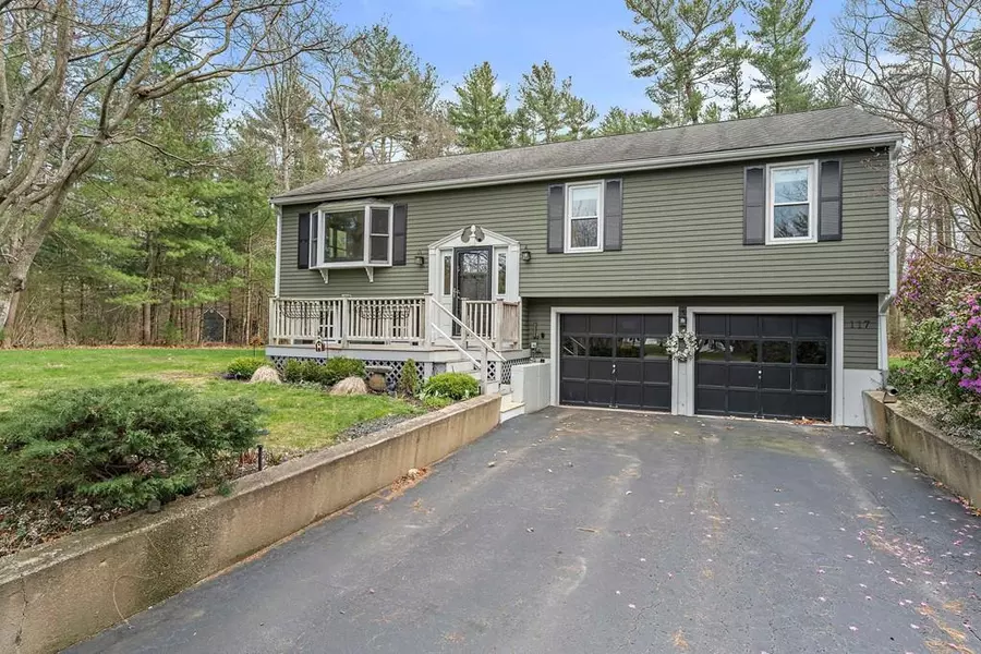 117 Lexington, Hanson, MA 02341