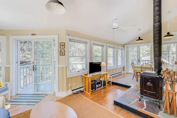 Wellfleet, MA 02667,70 King Phillip Rd