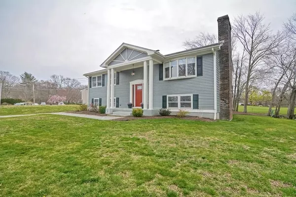 Seekonk, MA 02771,147 Brook Hill Drive