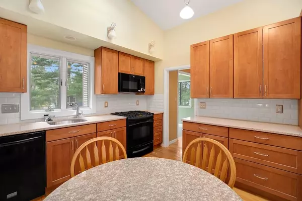 Framingham, MA 01701,3 Randy Road