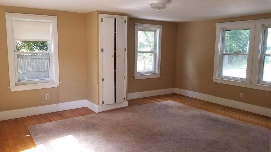 Wakefield, MA 01880,310 Lowell Street