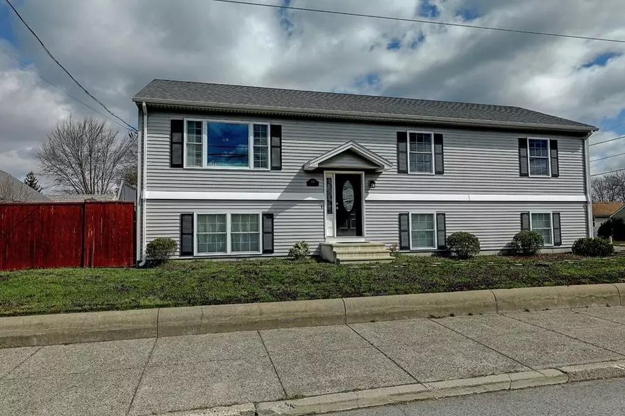 101 Benjamin, Pawtucket, RI 02861