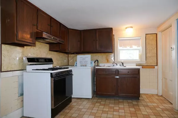 Arlington, MA 02474,64 Brattle Street