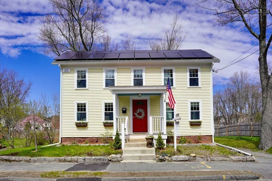 44 Exchange St, Holliston, MA 01746