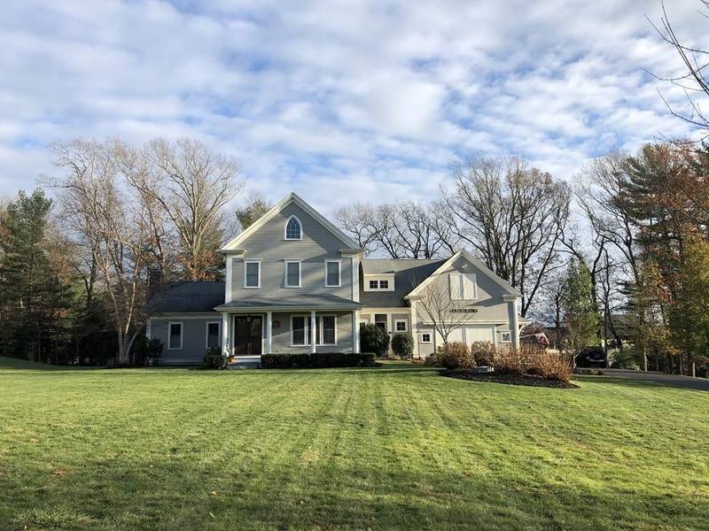 67 Woodworth Ln, Scituate, MA 02066