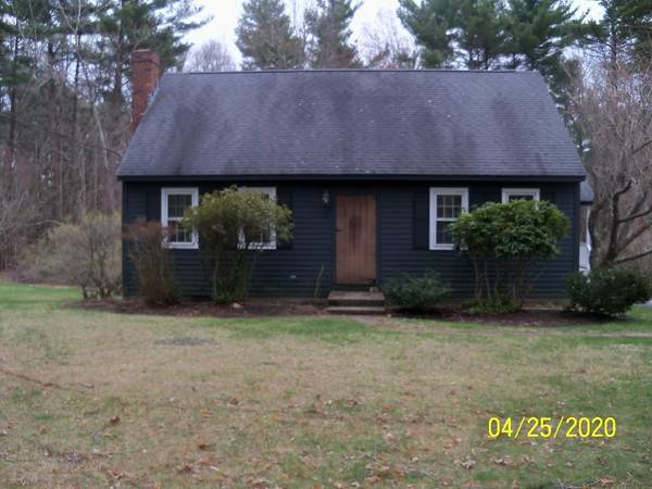 308 Stafford St, Charlton, MA 01507