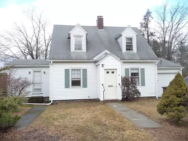 30 Hampton St, Auburn, MA 01501