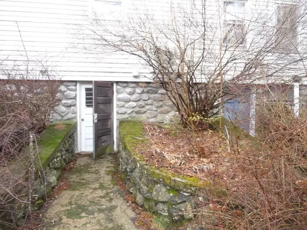 Auburn, MA 01501,30 Hampton St