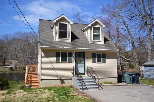 113 Nugget Dr, Charlton, MA 01507