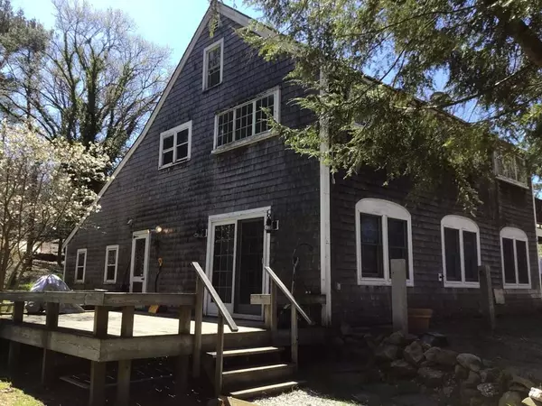 87 Taylor Street, Pembroke, MA 02359