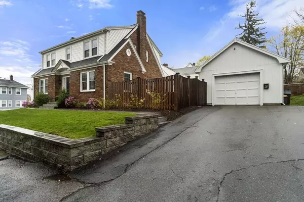 Milton, MA 02186,23 Stanton Road