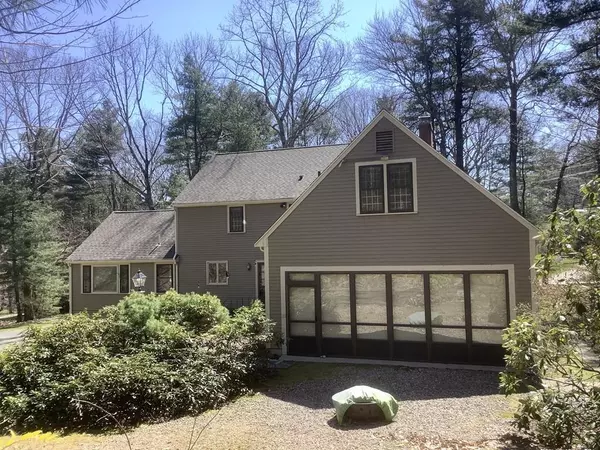 Dover, MA 02030,11 Cedar Hill Road