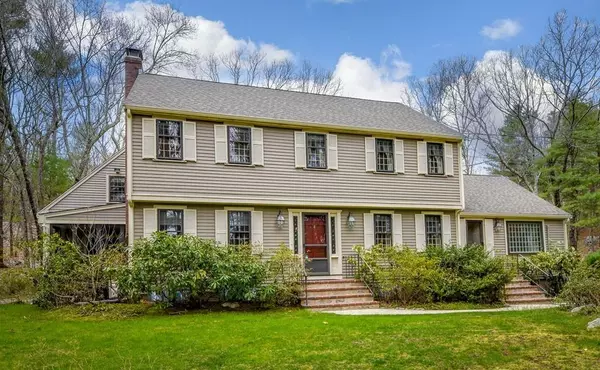 11 Cedar Hill Road, Dover, MA 02030