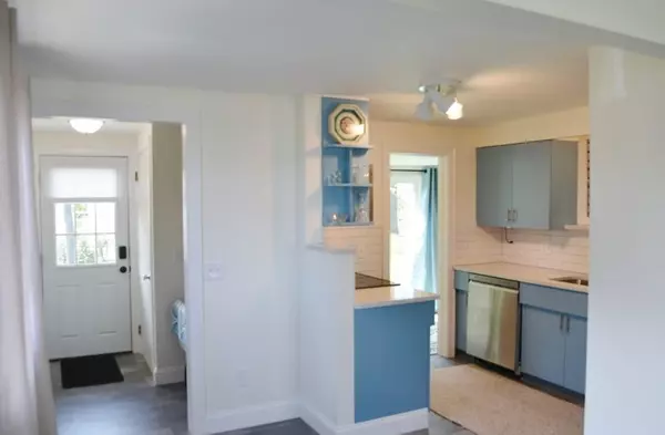 Mansfield, MA 02048,36 Draper Ave