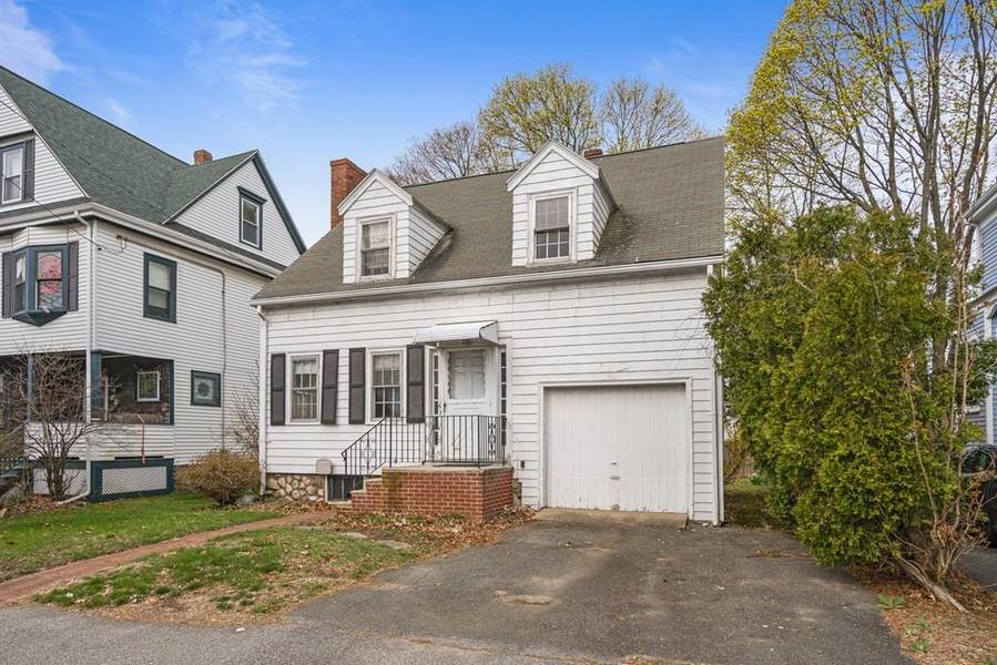 62 Elm St, Melrose, MA 02176