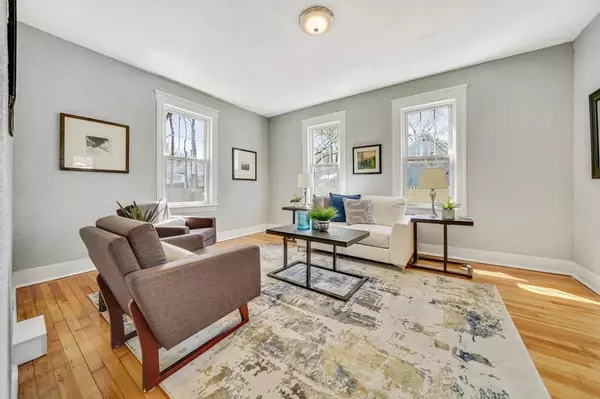10 Scott St, Millbury, MA 01527