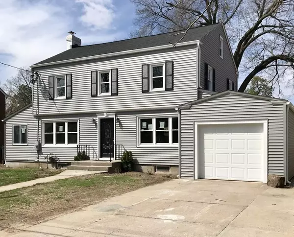 174 Abbott St, Springfield, MA 01118