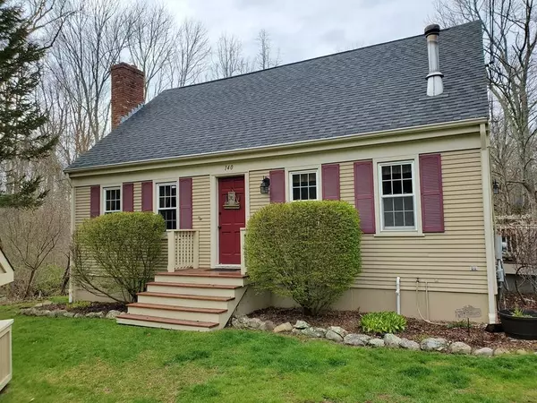 140 Winthrop St, Rehoboth, MA 02769