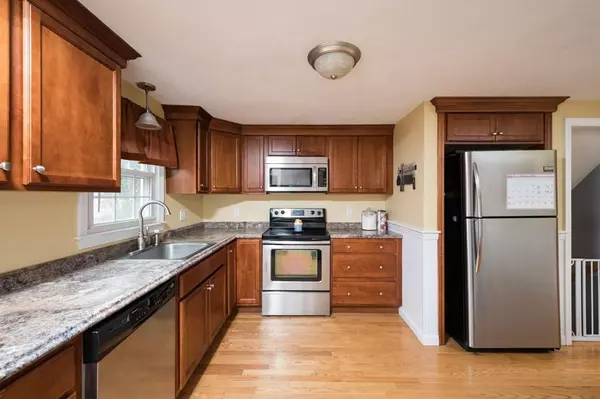 East Bridgewater, MA 02333,13 Hayes Road