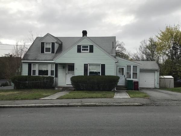 128 Beech, Lowell, MA 01850