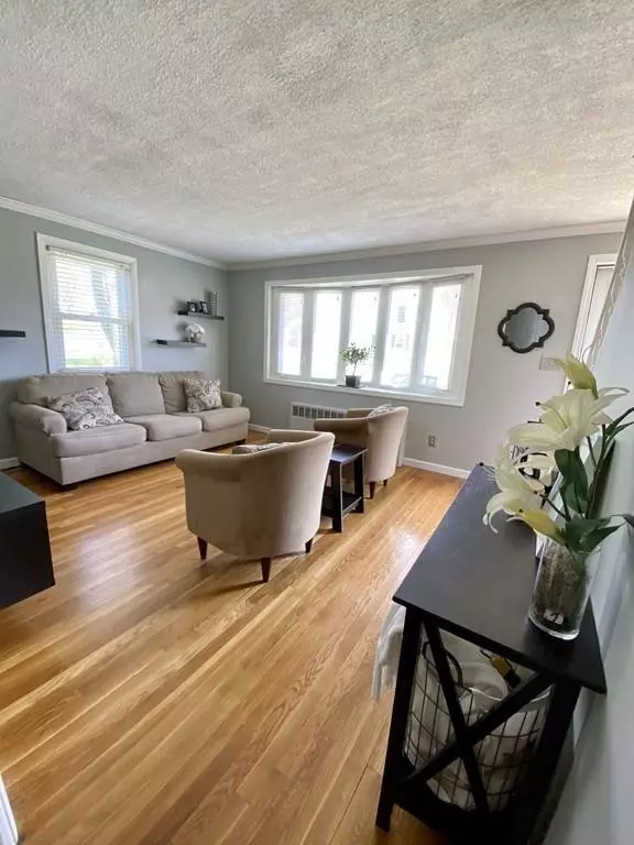 Auburn, MA 01501,20 Green St