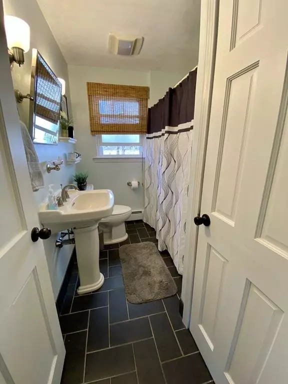 Auburn, MA 01501,20 Green St